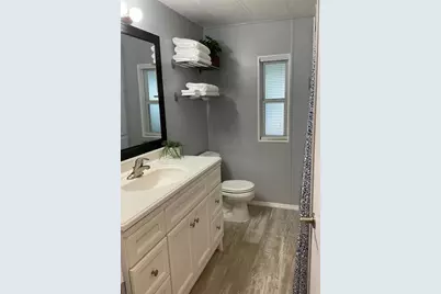 72 Pindo Palm Street W, Largo, FL 33770 - Photo 20