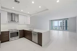 275 1st Ave S, Saint Petersburg, FL 33701 - Photo 10