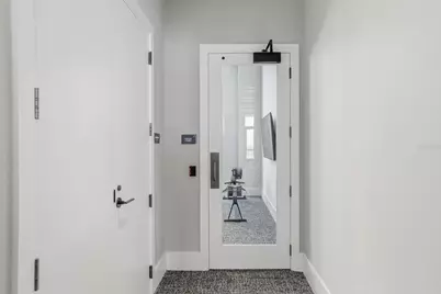 275 1st Ave S #1804, Saint Petersburg, FL 33701 - Photo 54