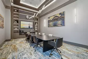 275 1st Ave S, Saint Petersburg, FL 33701 - Photo 6