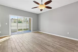 3403 High Hampton Cir, Tampa, FL 33610 - Photo 8