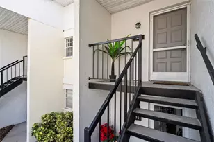 3815 N Oak Dr, Tampa, FL 33611 - Photo 2