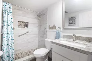 1847 Shore Dr S, South Pasadena, FL 33707 - Photo 16