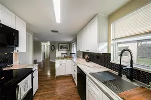 3404 Jackson Dr, Holiday, FL 34691 - Photo 12