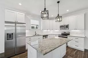 6915 N Central Ave, Tampa, FL 33604 - Photo 10