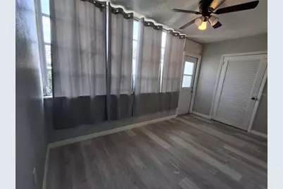 955 51st Street N #107, Saint Petersburg, FL 33710 - Photo 16