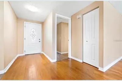 16108 Foxfire Drive, Tampa, FL 33618 - Photo 2