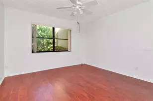 105 Woodlake Ln, Oldsmar, FL 34677 - Photo 14