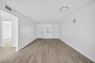 2808 W Azeele St, Tampa, FL 33609 - Photo 8