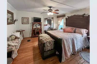 34543 Rosebud Row, Zephyrhills, FL 33541 - Photo 20