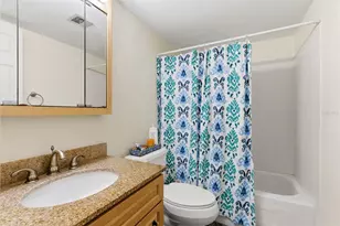 6715 Cape Sable Way NE, Saint Petersburg, FL 33702 - Photo 16