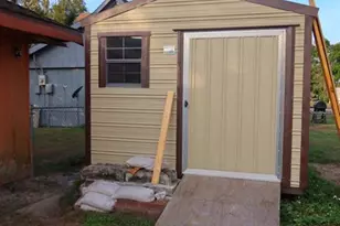 38831 North Ave, Zephyrhills, FL 33542 - Photo 18