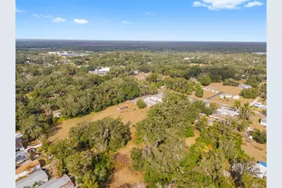 10511 Main Street, Thonotosassa, FL 33592 - Photo 8