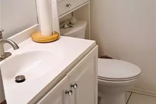 6426 Rockpointe Dr, Tampa, FL 33634 - Photo 12