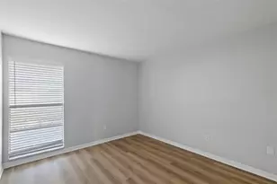 705 Haven Pl, Tarpon Springs, FL 34689 - Photo 16