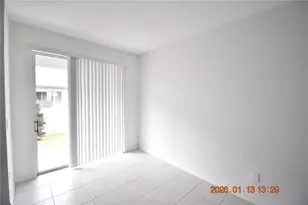 10321 Trumpet Honeysuckle Wy, San Antonio, FL 33576 - Photo 8