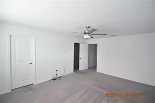 10321 Trumpet Honeysuckle Wy, San Antonio, FL 33576 - Photo 24