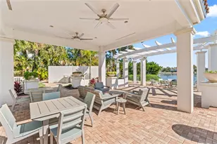 1325 Snell Isle Blvd NE, Saint Petersburg, FL 33704 - Photo 22