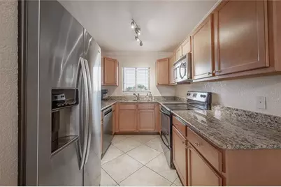 10265 Gulf Boulevard #A306, Saint Petersburg, FL 33706 - Photo 8