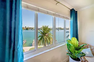 10265 Gulf Blvd, Saint Petersburg, FL 33706 - Photo 2
