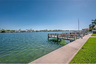 10265 Gulf Boulevard #A306, Saint Petersburg, FL 33706 - Photo 20