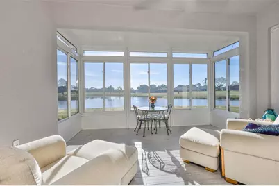 964 Pembroke Point Way, Sun City Center, FL 33573 - Photo 20