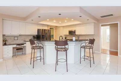 9108 Canberley Drive, Tampa, FL 33647 - Photo 14