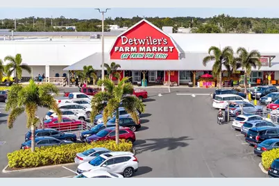 6325 35th Avenue Circle E, Palmetto, FL 34221 - Photo 70