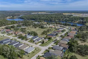 13302 Trailing Moss Dr, Dade City, FL 33525 - Photo 2