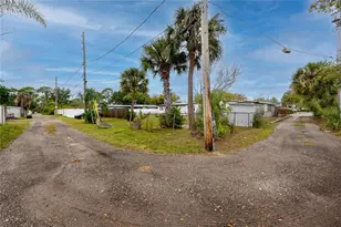 418 39th Ave N, Saint Petersburg, FL 33703 - Photo 36