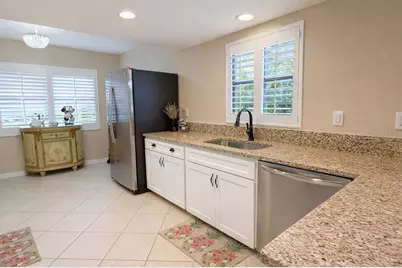 2001 Hartlebury Way #432, Sun City Center, FL 33573 - Photo 16