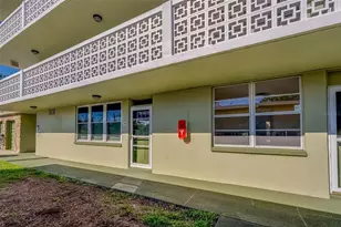 4710 Bay St NE, Saint Petersburg, FL 33703 - Photo 1