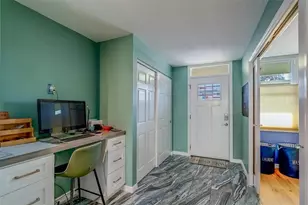 4710 Bay St NE, Saint Petersburg, FL 33703 - Photo 12