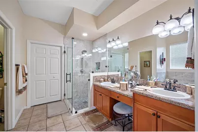 30543 Lanesborough Circle, Wesley Chapel, FL 33543 - Photo 10