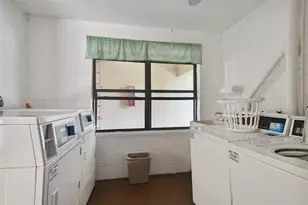 4885 1st St NE, Saint Petersburg, FL 33703 - Photo 34