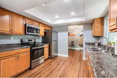 18631 San Rio Circle, Lutz, FL 33549 - Photo 10