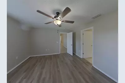 [Address not provided], Gibsonton, FL 33534 - Photo 4