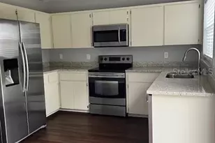 12587 Park Blvd, Seminole, FL 33776 - Photo 8