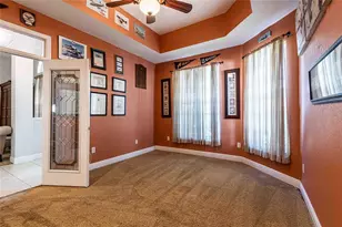 3620 Cordgrass Dr, Valrico, FL 33596 - Photo 6