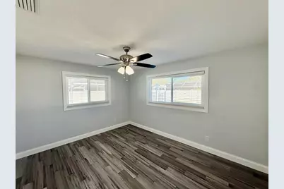 1201 86th Avenue N, Saint Petersburg, FL 33702 - Photo 10