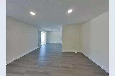 [Address not provided], Tampa, FL 33624 - Photo 2