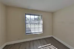 [Address not provided], Tampa, FL 33624 - Photo 10