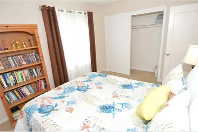 213 Seahorse Drive SE #B(Furnished), Saint Petersburg, FL 33705 - Photo 42