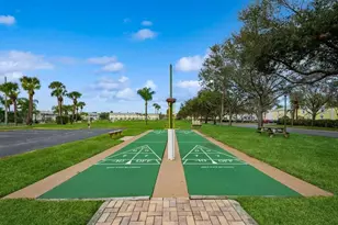 213 Sea Horse Dr SE, Saint Petersburg, FL 33705 - Photo 94