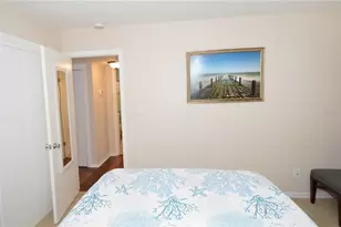 213 Sea Horse Dr SE, Saint Petersburg, FL 33705 - Photo 30