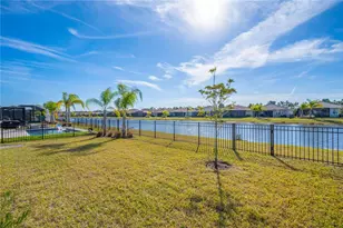 4911 Sienna Isles Ave, Wimauma, FL 33598 - Photo 24