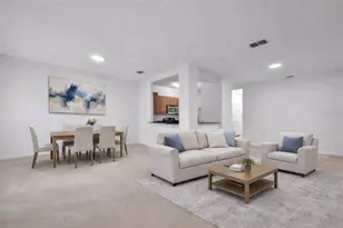 8206 Bally Money Rd, Tampa, FL 33610 - Photo 10