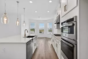 5125 Slate Hue Pl, Apollo Beach, FL 33572 - Photo 4