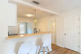 2210 E Idlewild Ave, Tampa, FL 33610 - Photo 8