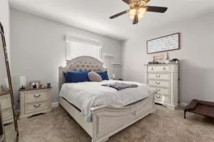 10222 Celtic Ash Dr, Ruskin, FL 33573 - Photo 16